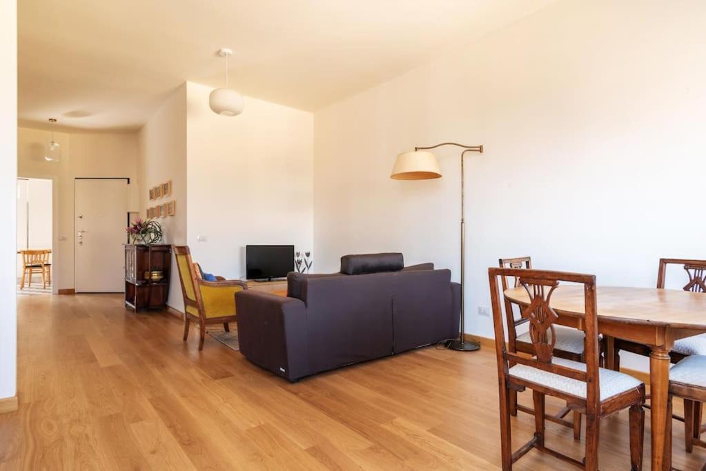 Elegante Bilocale San Calocero Apartment Milan Exterior photo
